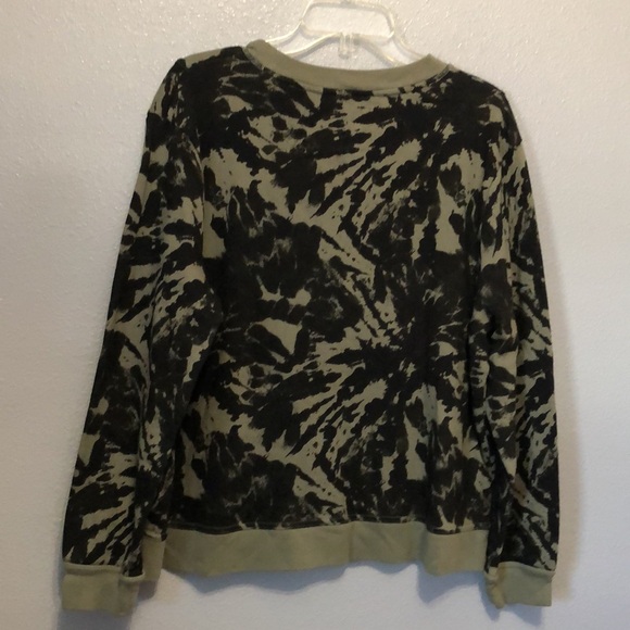 NEW Time and Tru sweatshirt Women's XL 16-18 camouflage abstract cozy shirt NWOT - Picture 9 of 11